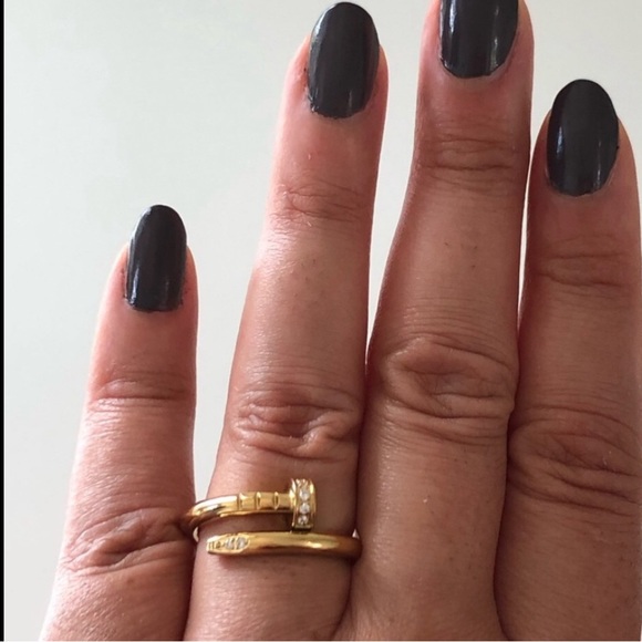 Gold Nail Clove Zirconia Ring - Picture 3 of 10